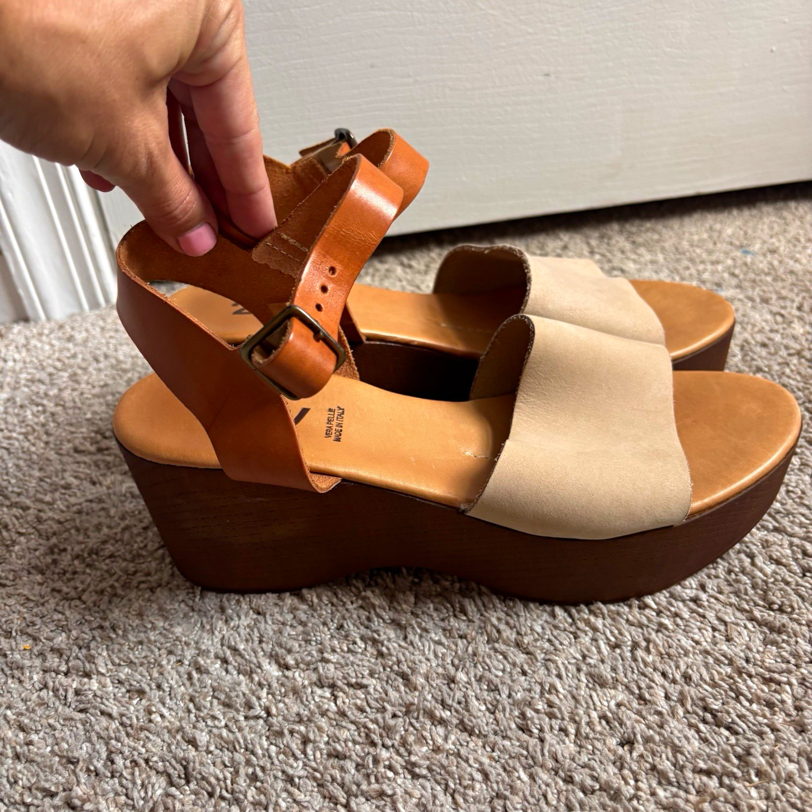 Sandalias de cuña 220V para mujer de cuero beige/marrón con hebilla ajustable correa para el tobillo 41