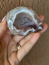 Minerali ** GEODE DI AGATA CON QUARZI