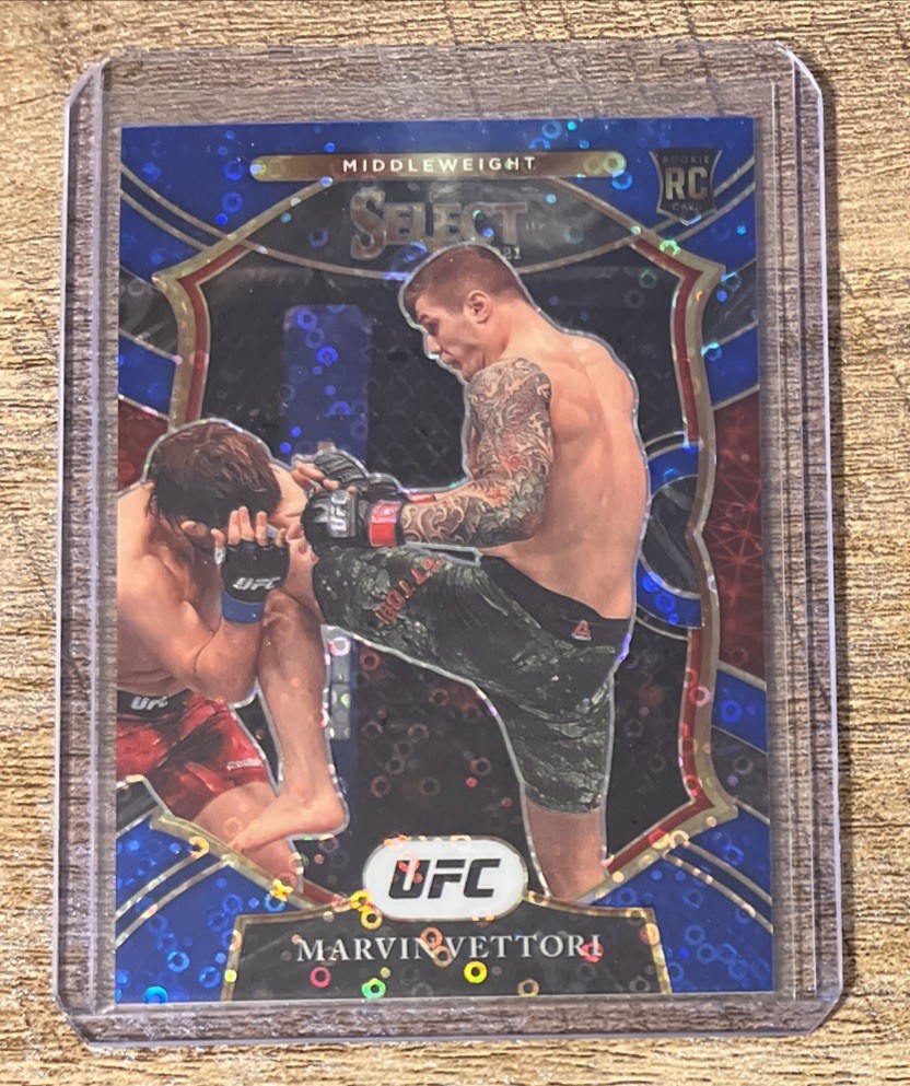 2021 Panini Select UFC Marvin Vettori Prizm Blue Disco Concourse Rookie 62/99