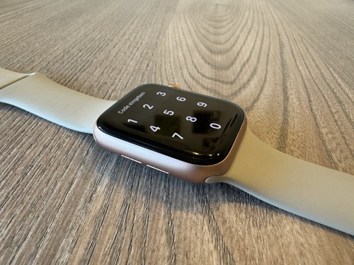 Apple Watch SE (1. Generation) Aluminiumgehäuse 44 mm - Bild 5 von 9