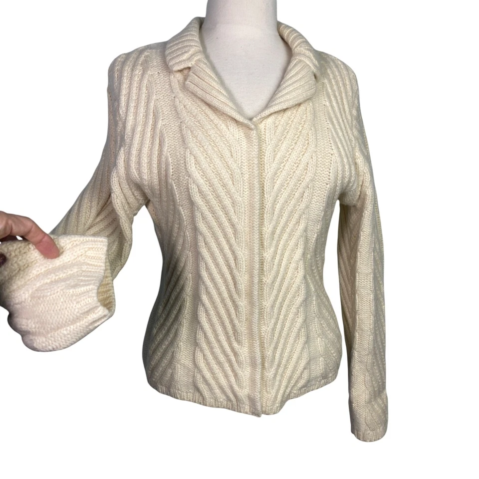 Mercer & Madison Merino Wool cream Cable Knit Cardigan Sweater collar ivory M/L - Image 2 of 4