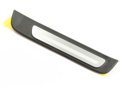 Baguette de seuil arrière droite pour Audi A4 B8 8K085337601C