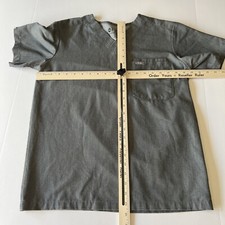 Figs Technical Collection Scrub Top Women's XS Gray V-Neck Double Pocket