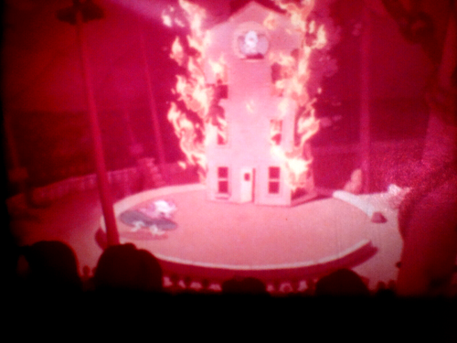 Super 8mm color SILENT 200'' Disney's DUMBO MAKES THE BIG TOP Original Box - Picture 10 of 15