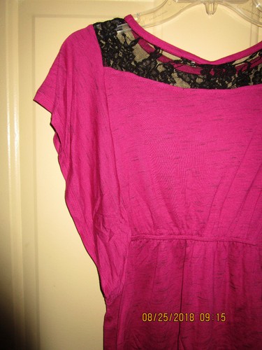 SPEECHLESS batwing sleeves top with black lace size L ( 10/12) NEW - Picture 9 of 9