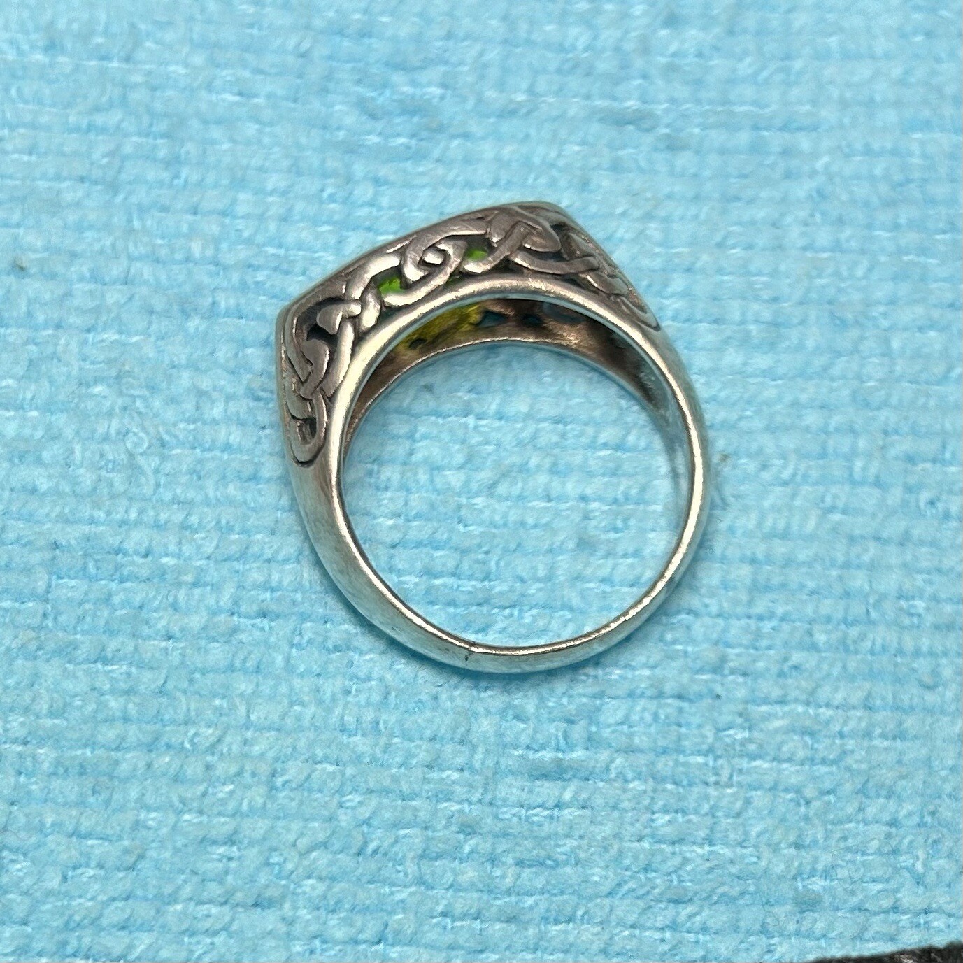 Vintage Celtic Peridot Ring solid .925 Sterling S… - image 5