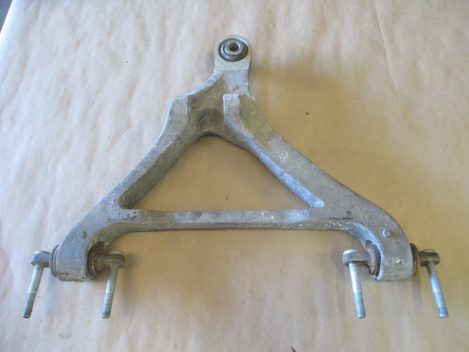 Ferrari 360 - LH Rear Lower Control  Arm / Suspension # 185081 / 200944