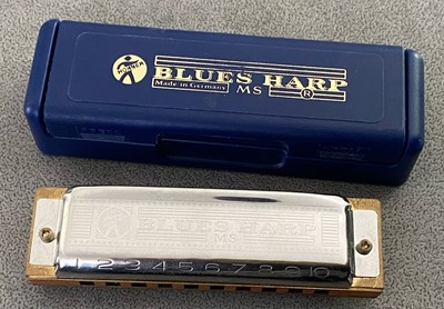 Hohner Blues Harp blau mit Etui