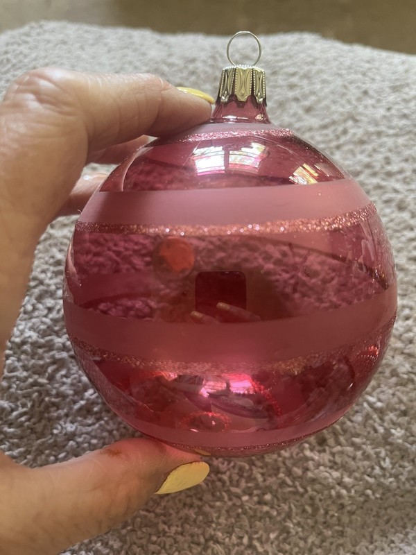 Beautiful Blown Glass Pink Christmas Ornament Italy