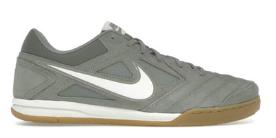 Nike Gato Sneakers M 9.5