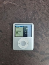 Apple iPod Nano 3rd Generation A1236 MP3 Media Player Silver 4GB