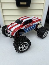 Dual-Motor Traxxas E-Maxx 1/8 Monster Truck R...