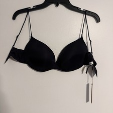 SKIMS Wireless Form Lightly Lined Plunge Micro Strap Bra Color: Onyx Size: 34D