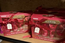 SCENT THEORY HOLIDAY GIFT SET "ICED RUBY BERRIES", 5 Piece Set