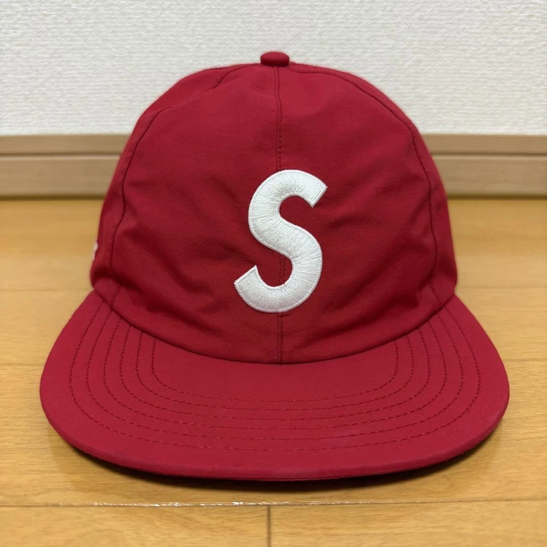 Casquette Supreme Gore Tex S logo 6 panneaux rouge 19SS ou occasion