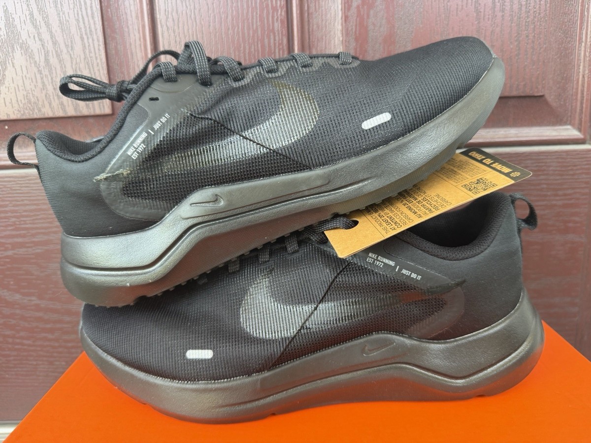 Nike Downshifter 12 Mens Sz 8 Womens Sz 9.5 Black White Smoke Grey Sneaker Shoes Women main image 4
