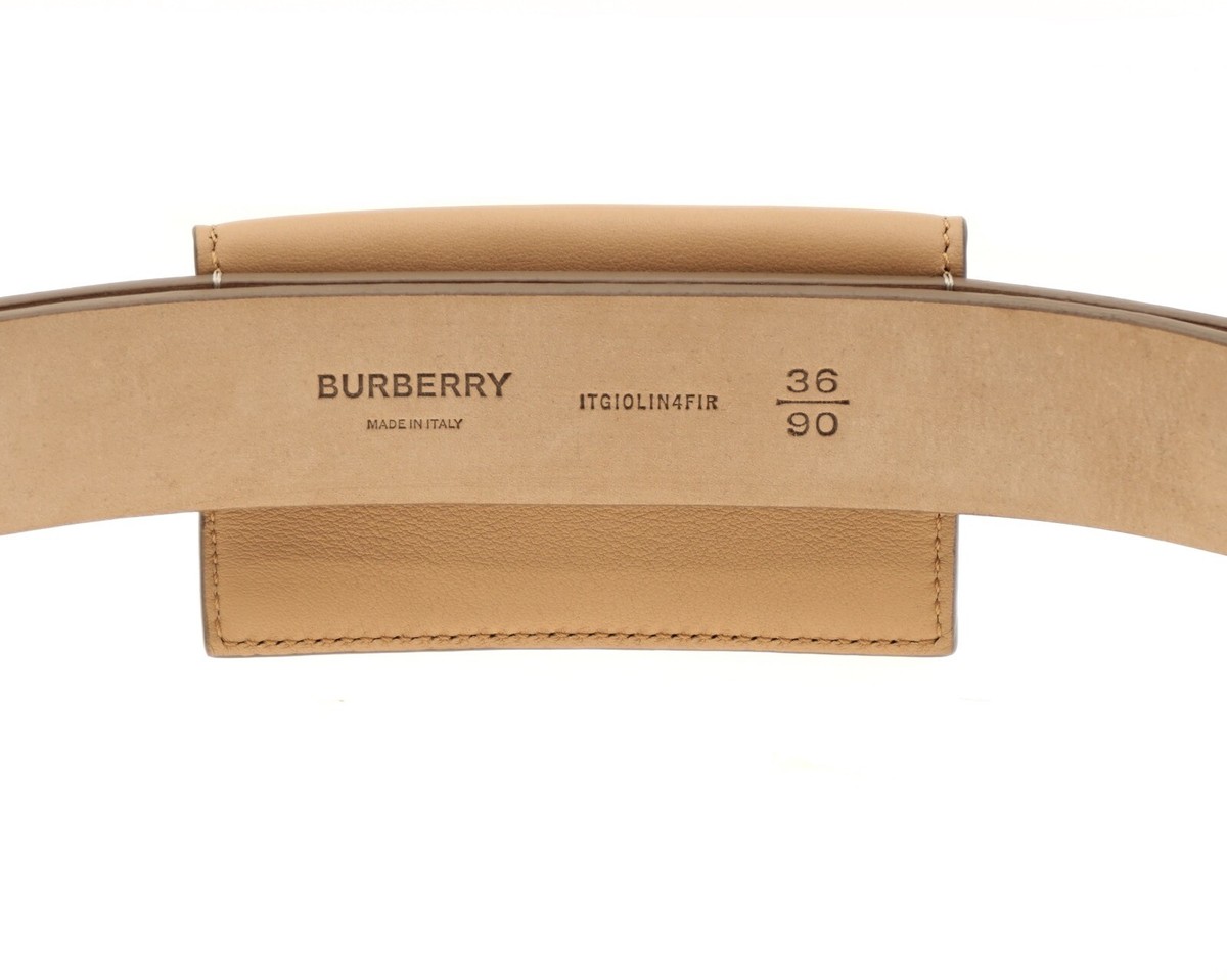 Burberry Adjustable Belt With Credit Card Envelope Size 38  display picture 2