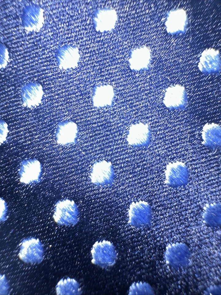 Corbata para hombre Neiman Marcus 3-5/8” de ancho usada en excelente estado diseñador 100 % seda azul con puntos REPP Foto 3 de 4