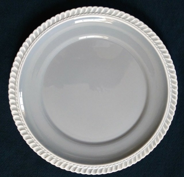 VTG 4 Harker Ware Pottery Chesterton Light Gray Lunch or Salad Plates