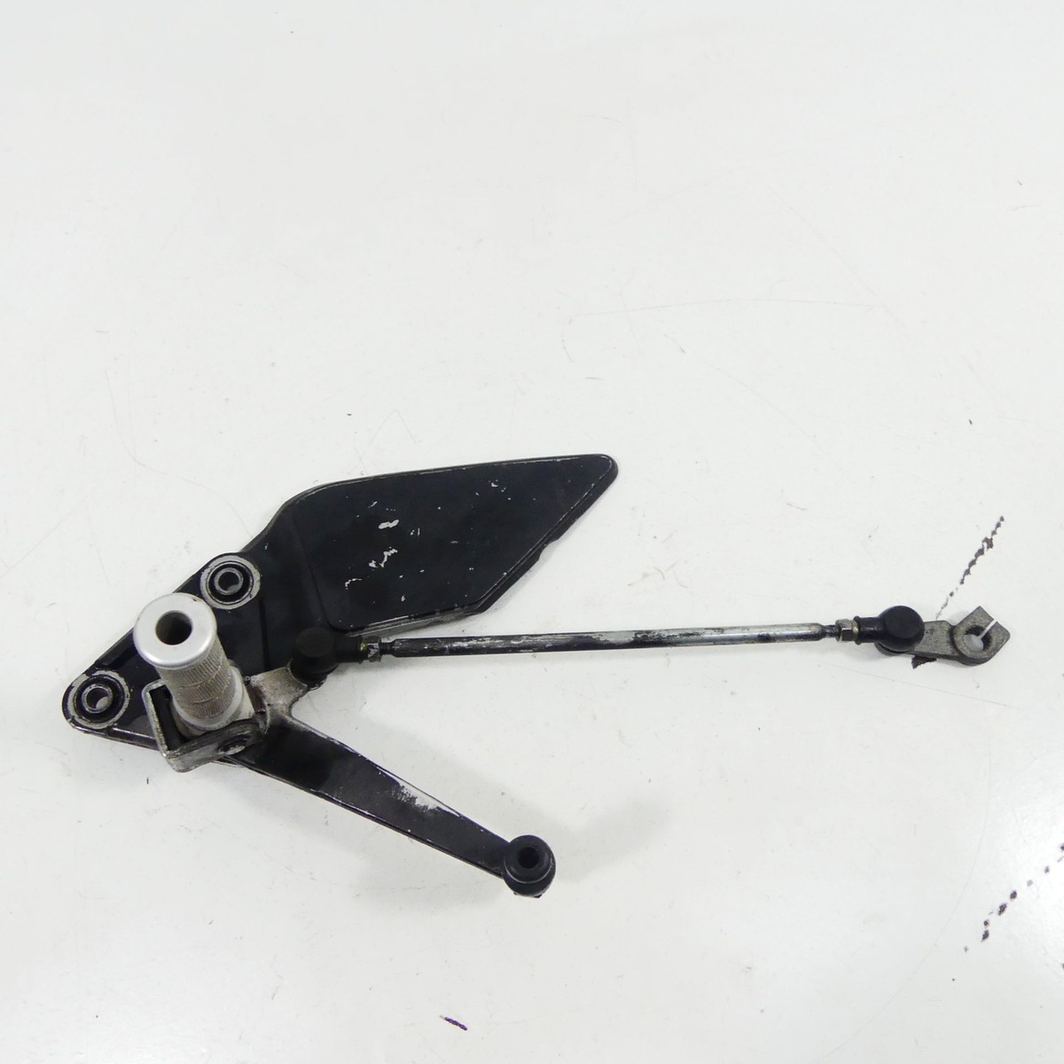 Suzuki GSF 1200 Bandit Footrest System Left Rest System Mounting