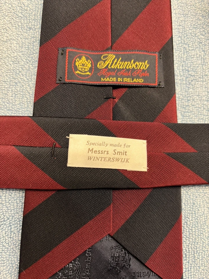 Corbata a rayas Atkinsons Royal Irish Popelín Brigada de Guardias 3,5x57 Irlanda nueva sin etiquetas Foto 3 de 4