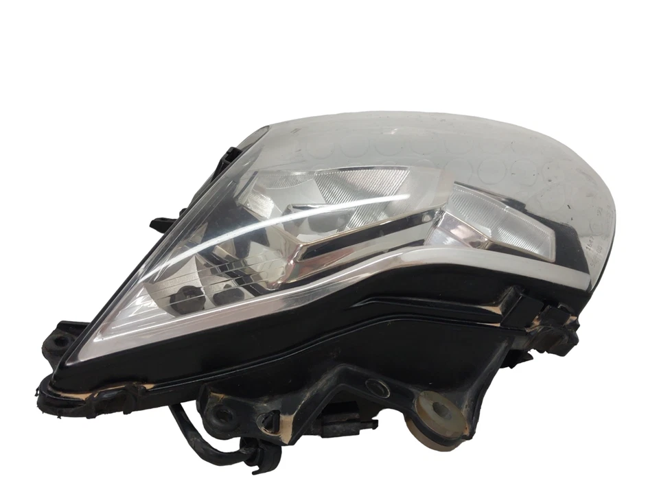 FANALE ANTERIORE CON LIEVI GRAFFI KAWASAKI ER-6N 650 2012/2016 230070195 - Immagine 2 di 4