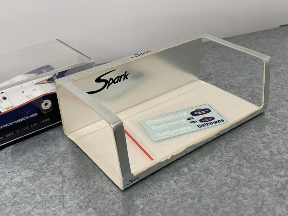Porsche 962 C Rothmans Le Mans 1986 Spark 1:43 ¡con calcomanías! Foto 2 de 4