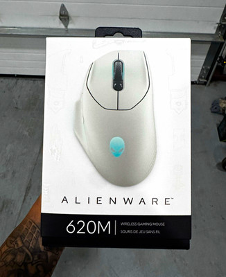 Alienware AW620M Wireless Optical Gaming Mouse 26000 DPI 7-Button RGB Light