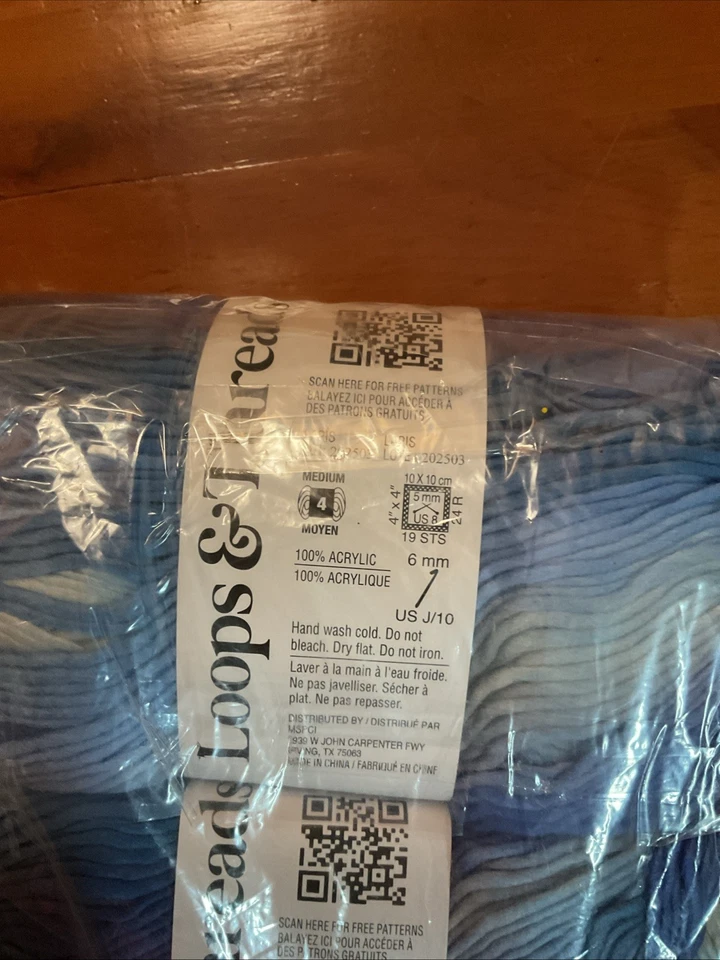 New 3 Pack Loops & Threads Facets Yarn Lapis Shades Of Blue 279 Yds Each 3.5 Oz - Image 4 of 4