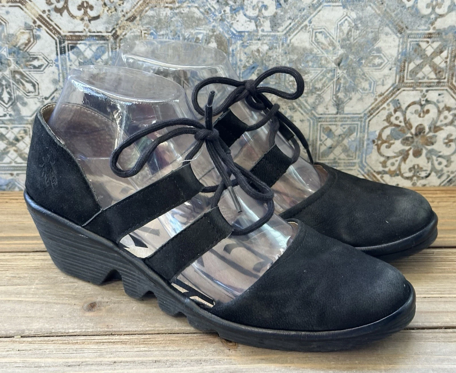 Fly London Leather Wedge Shoes Black Sz 7 / 37 Women’s