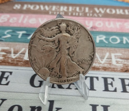1939 S 90%  Silver Walking Liberty Half Dollar  good looking coin  TP-10899