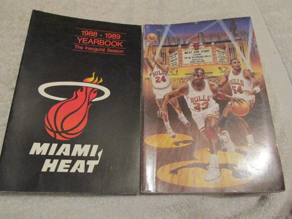 Vintage NBA Basketball Yearbook Media Guide Record Book Lot BULLS Heat HAWKS Jaz - Image 4 of 4