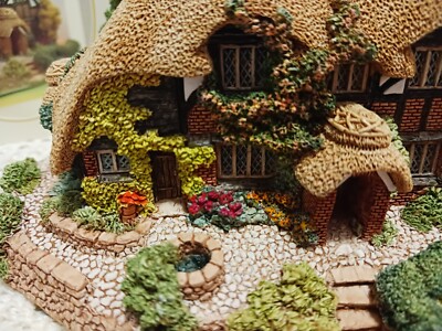 LILLIPUT LANE-TENTH ANNIVERSARY COMMEMORATIVE 1982-1992