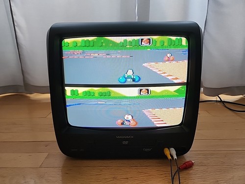 Magnavox 13” RETRO CRT TV DVD Combo Gaming CD130MW9 Tested No Remote - Picture 4 of 16