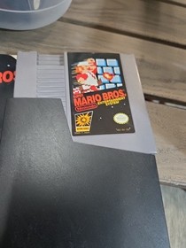 Nintendo NES 3 Screw Game Cartridge & Sleeve Super Mario Bros. TESTED & WORKING