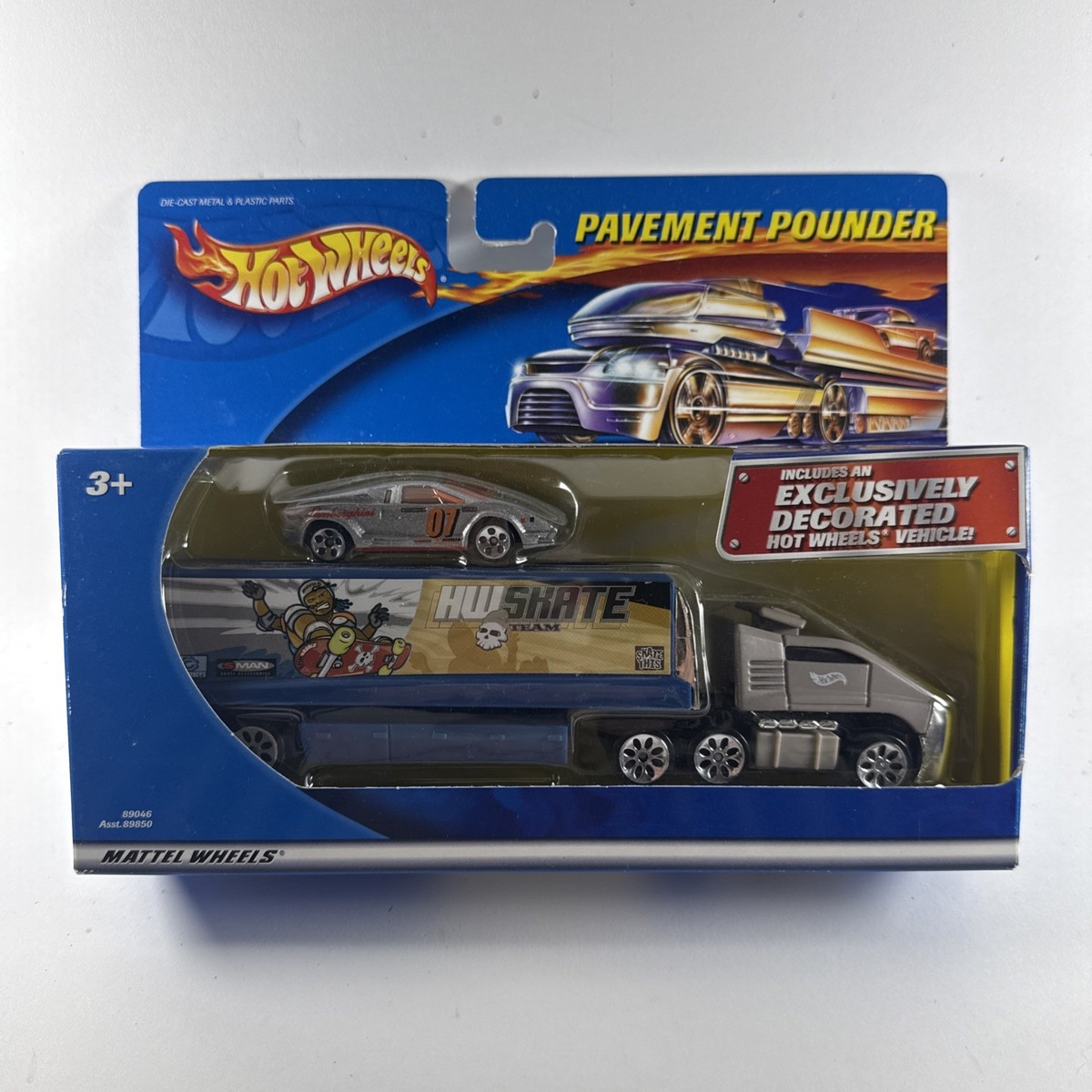 Hot Wheels Pavement Pounder Lamborghini & HW Skate Team