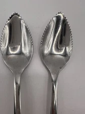 2- Norpro 18/10 Stainless Steel Serrated Grapefruit Citrus Spoons