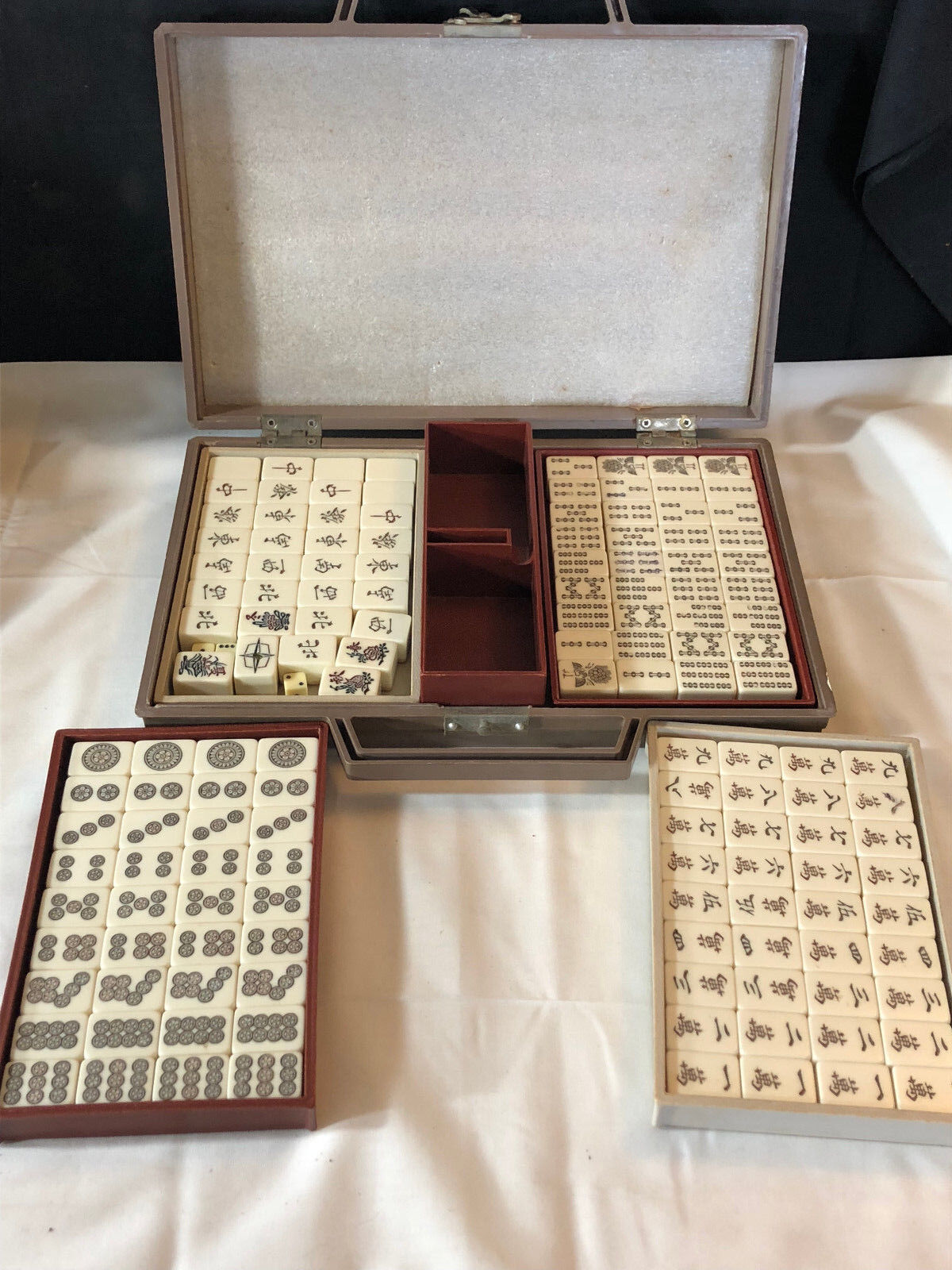 Louis Vuitton Vanity Mahjong Set