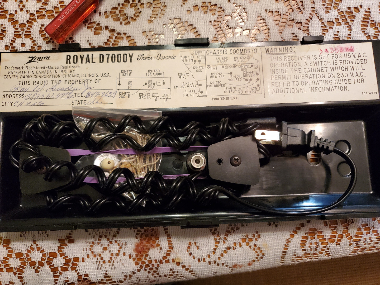 TESTED ZENITH TRANSOCEANIC ROYAL D7000Y VERY CLEAN NICE FUNCTIONAL