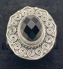 Sterling Silver Handmade Ring with Faceted Center Garnet Size 8