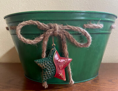 Decorative Christmas Red & Green Metal Round Storage Basket Bow & Star