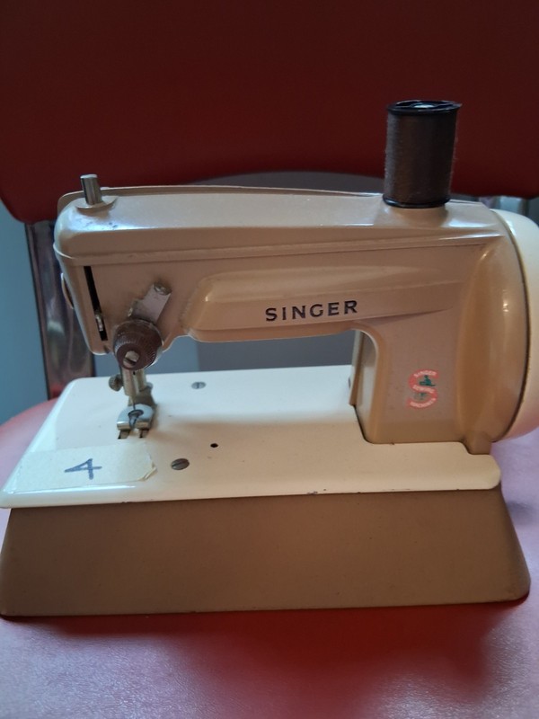 Singer 1960 Singer Model 40 #4
