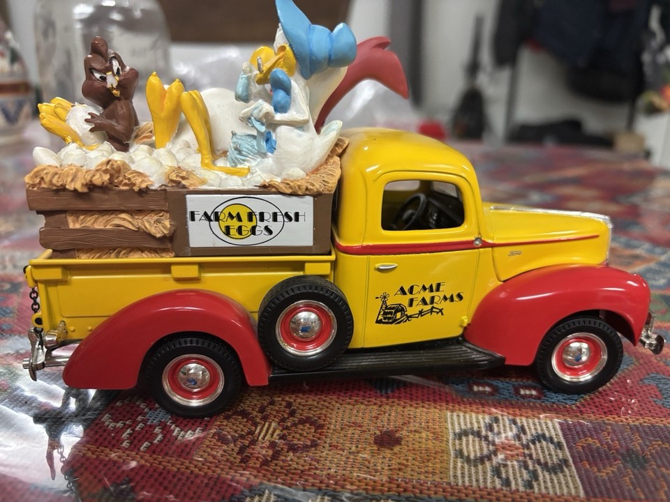 Foghorn Leghorn Looney Tunes Truck Diecast Figure Statue | eBay
