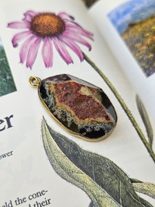 Authentic 10K Gold Plated Raw Agate Chunk Pendant