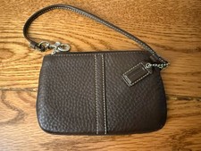 Coach Brown Pebbled Leather Wristlet Zippered Pink Interior Vintage