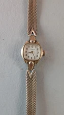 Vintage Caravelle Women's Gold Tone Wind Up Watch
