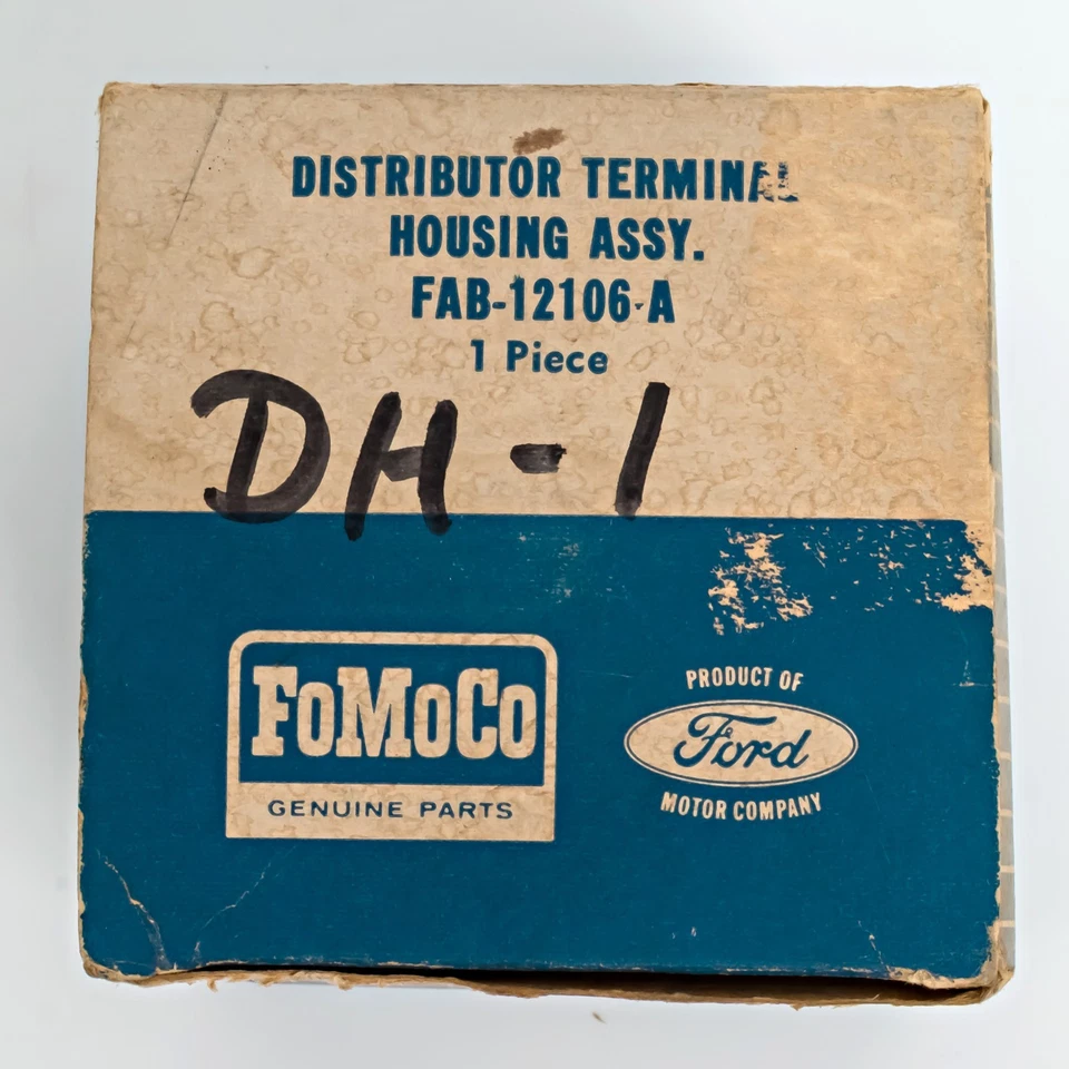 Ford, Thunderbird, Lincoln, Mercury V8 1949-1956 tapa de distribuidor FoMoCo nueva en caja Foto 3 de 4