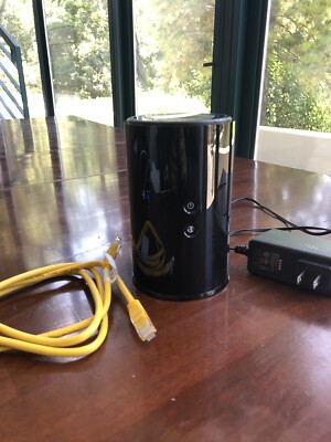 D-Link Wireless Dual-Band 4-Port Gigabit Cloud Router (DIR-820LA1)