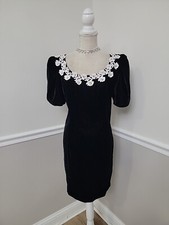 VTG CACHET BY BARI PROTAS BLACK Velvet dress White Lace Pearls /Size L