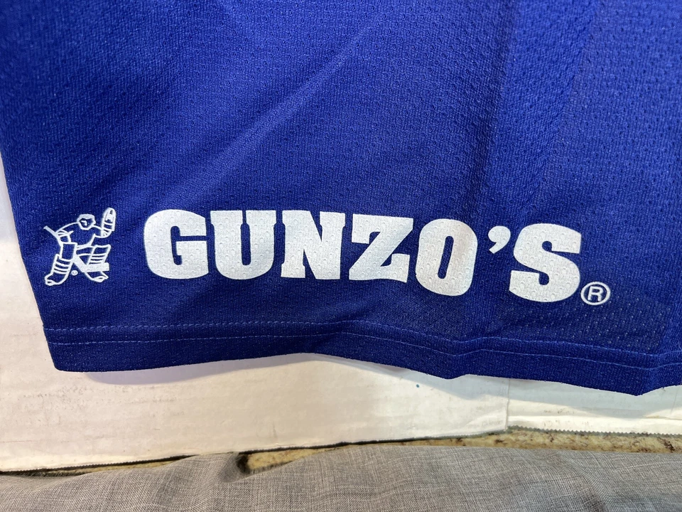 Camiseta deportiva de hockey de práctica CCM para niños grande/XL GUNZO’S  Foto 4 de 4